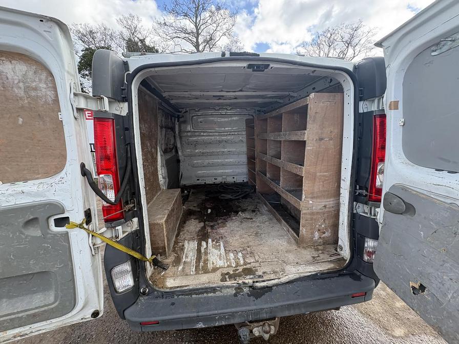 2014 Renault Trafic – Model: Trafic SL27 dCi – LB14OLM