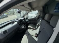 2017 Peugeot Partner – Model: Partner Professional L1 Blue HDi – MK17BZA
