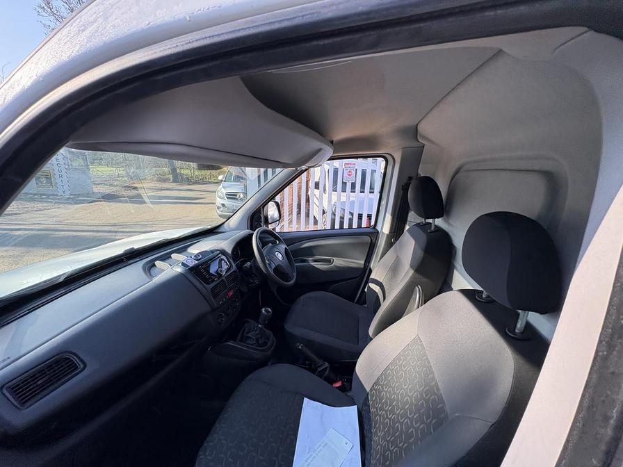 2021 Fiat Doblo Cargo – Model: Doblo 16v Tecnico Maxi MultiJet II – CX21JOU