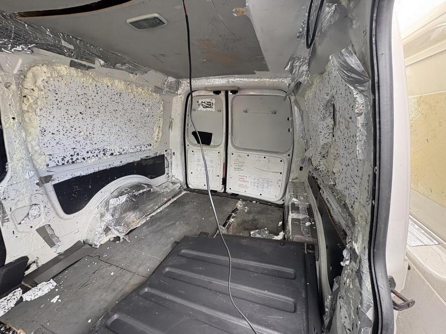 2014 Volkswagen Caddy MaxI – Model: Caddy Maxi C20 Startline TDI BlueMotion Technology – BJ63XKT