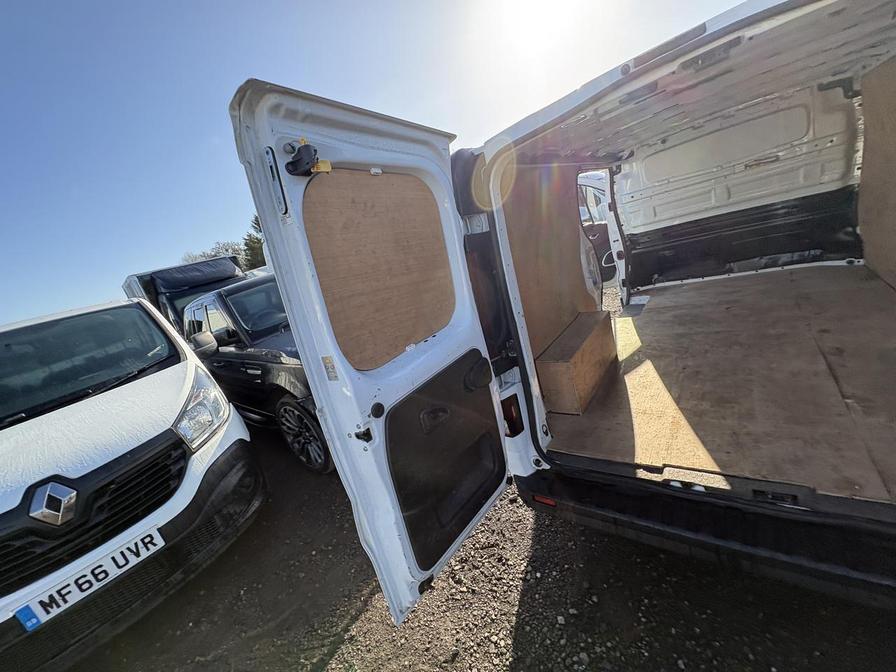 2019 Vauxhall Vivaro – Model: Vivaro  2900 Sportive CDTi – DV19YUR