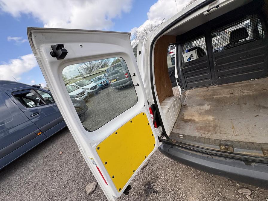 2013 Volkswagen Caddy – Model: Caddy C20 BlueMotion TDI 75 – ND13BSY