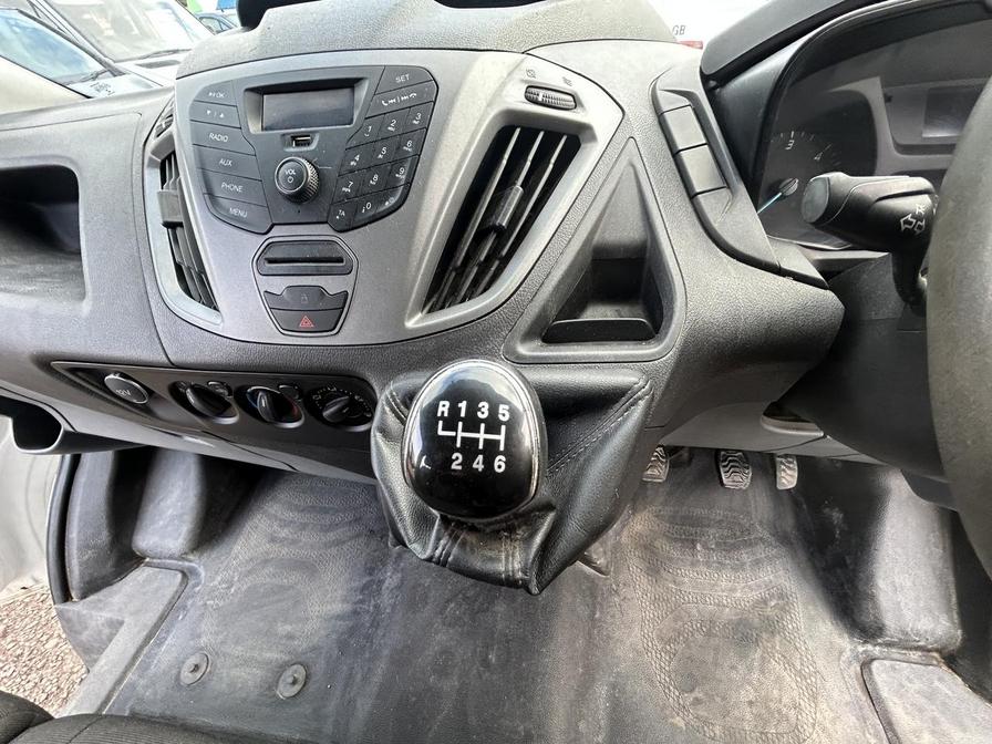 2016 Ford Transit Custom – Model: Transit Custom 270 E-Tech – SA16MZF