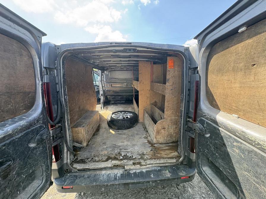 2016 Renault Trafic – Model: Trafic LL29 Sport Nav Energy dCi – MM66KSE