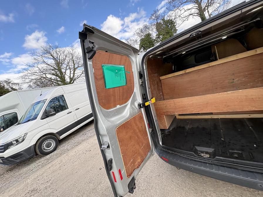 2016 Ford Transit Custom – Model: Transit Custom 270 Trend E-Tech – YM16VHD