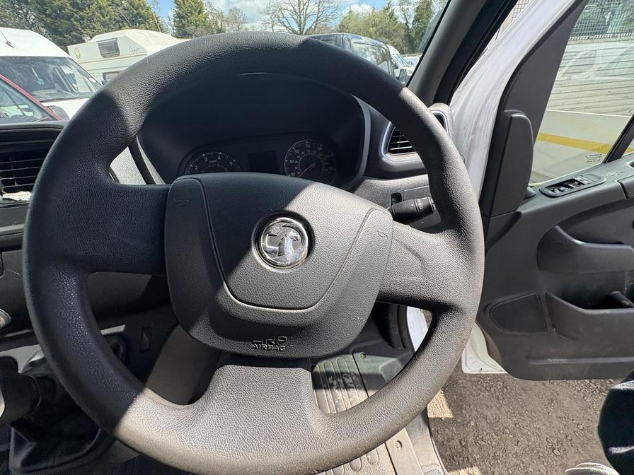 2021 Vauxhall Movano – Model: Movano L3H2 F3500 CDTi – DT70YTD