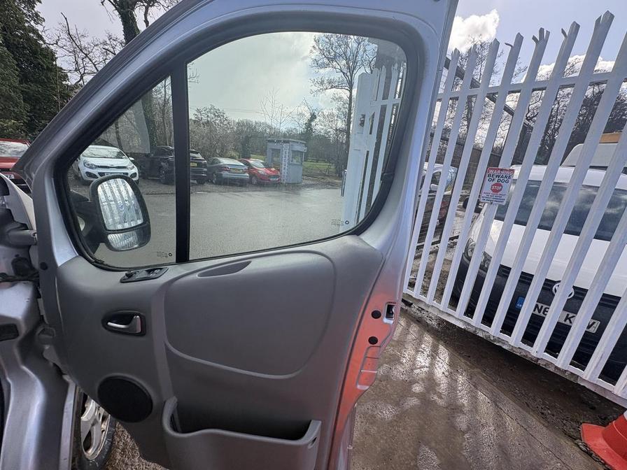 2014 Vauxhall Vivaro – Model: Vivaro 2700 Sportive CDTi – DP14TZX