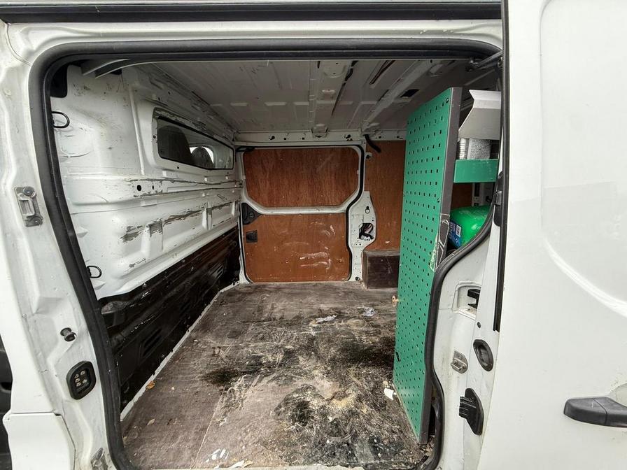 2016 Renault Trafic – Model: Trafic SL29 Business Energy dCi – MF66UVR