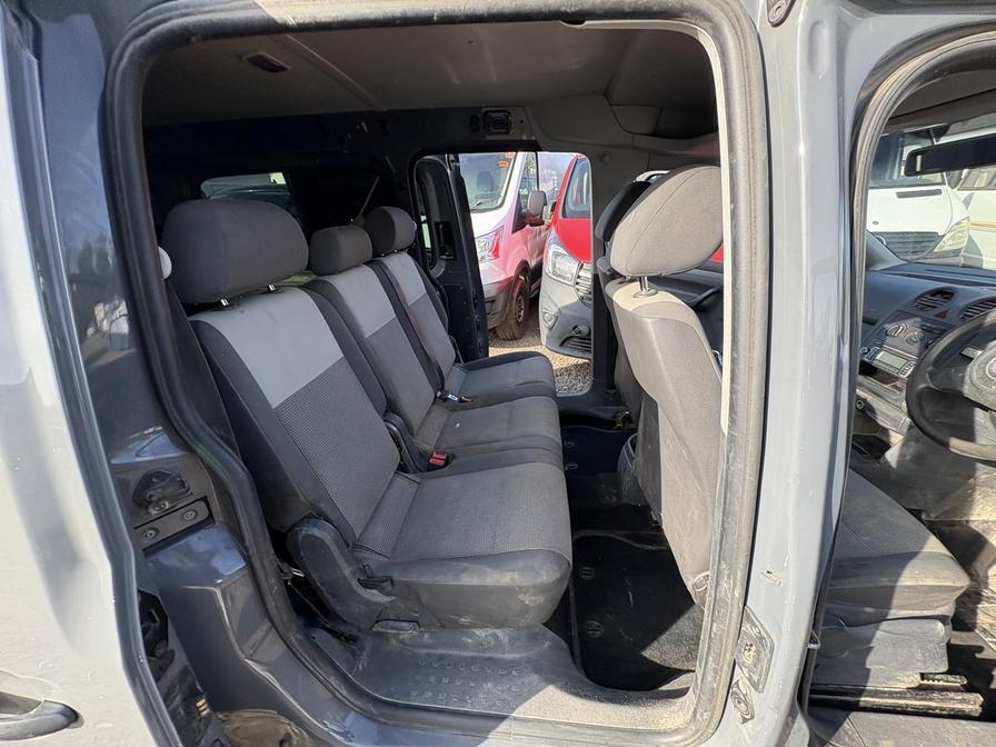 2011 Volkswagen Caddy – Model: Caddy Maxi C20 TDI – RO11KHP