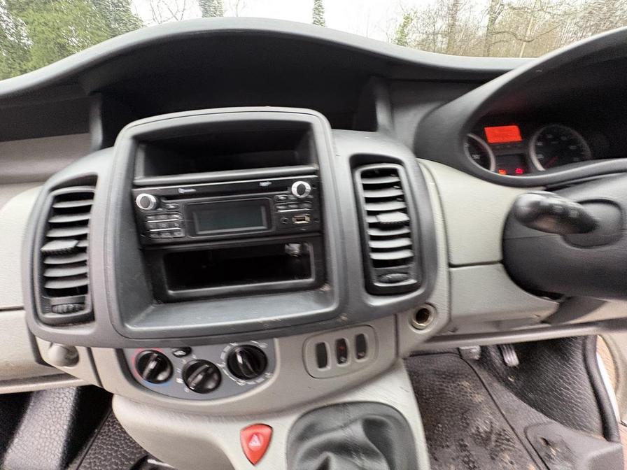 2013 Renault Trafic – Model: Trafic SL29 dCi – CE13UMU