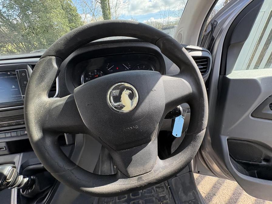 2019 Vauxhall Vivaro – Model: Vivaro 3100 Sportive S/S – DS69ZPE