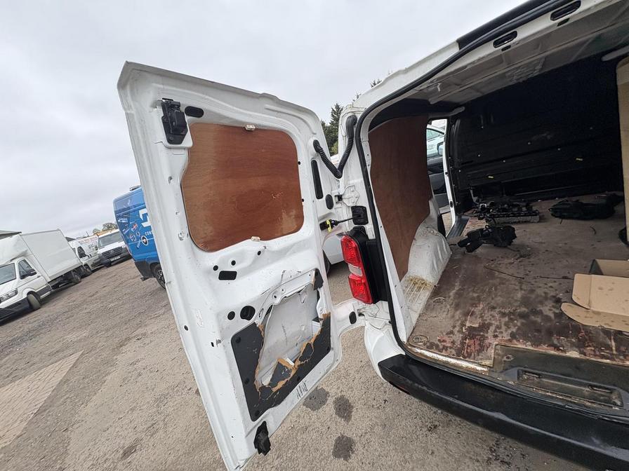 2020 Vauxhall Vivaro – Model: Vivaro 2900 Sportive S/S – DU70XJK