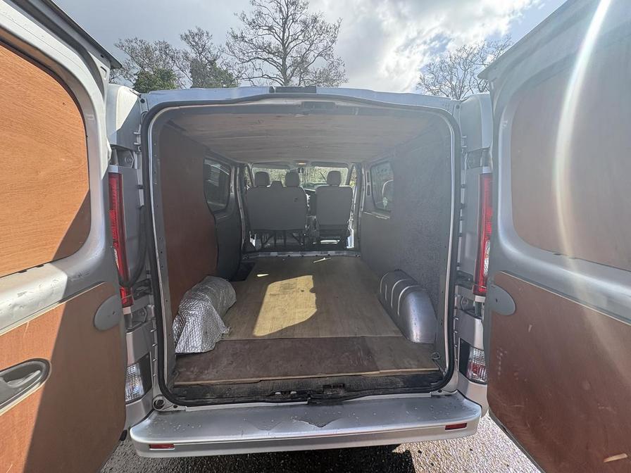 2014 Vauxhall Vivaro – Model: Vivaro 2700 Sportive CDTi – DP14TZX