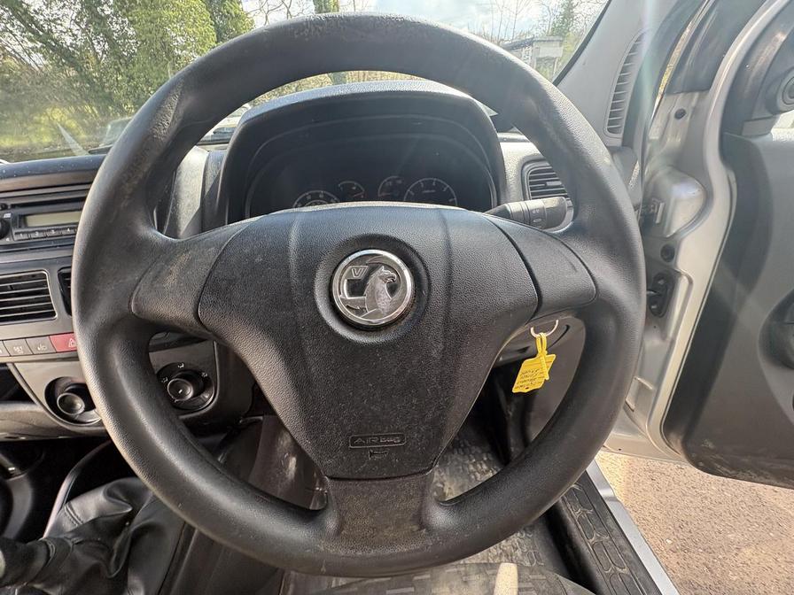 2015 Vauxhall Combo – Model: Combo 2000 L1H1 CDTi Sportive – FG65NTF