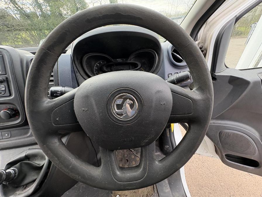 2015 Vauxhall Vivaro – Model: Vivaro  2900 CDTI – DU65UXV