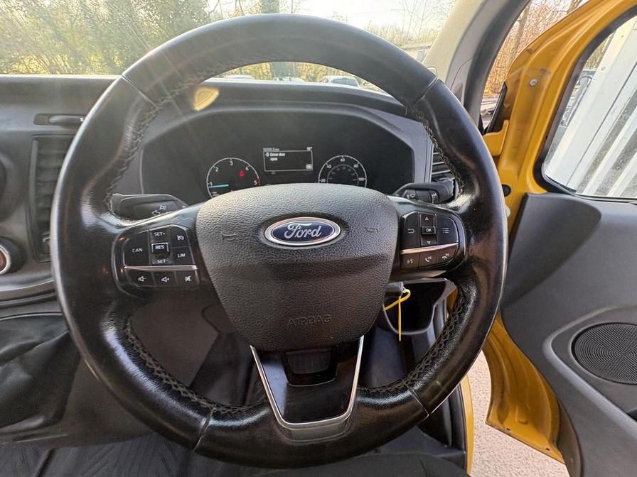 2020 Ford Transit Custom – Model: Transit Custom 320 Trend EcoBlue – MA70NRE