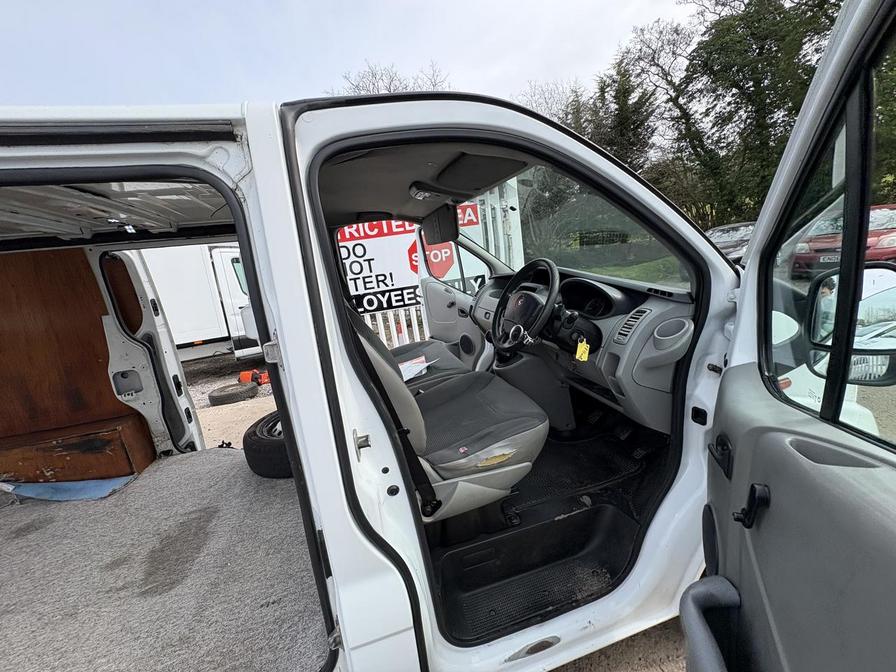 2013 Vauxhall Vivaro – Model: Vivaro 2900 CDTi SWB – FE13NBL