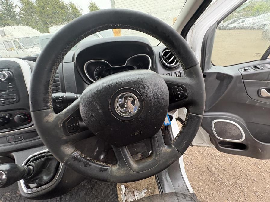 2016 Vauxhall Vivaro – Model: Vivaro  2900 Sportive CDTi – DG16VZB