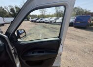 2018 Vauxhall Combo – Model: Combo 2300 CDTi S/S – BU18KPN