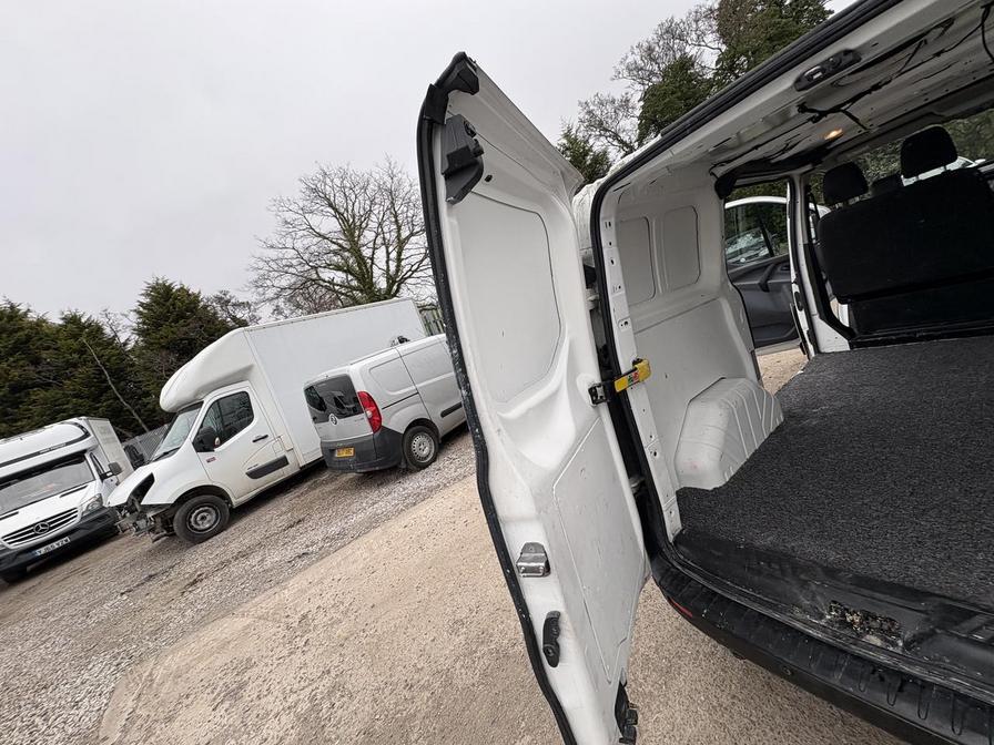 2017 Ford Transit Custom – Model: Transit Custom 310 – PO67CSU