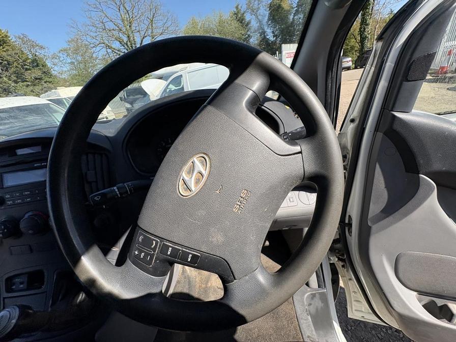 2011 Hyundai iLoad – Model: iLoad Classic CRDi 116 – FV11JSX