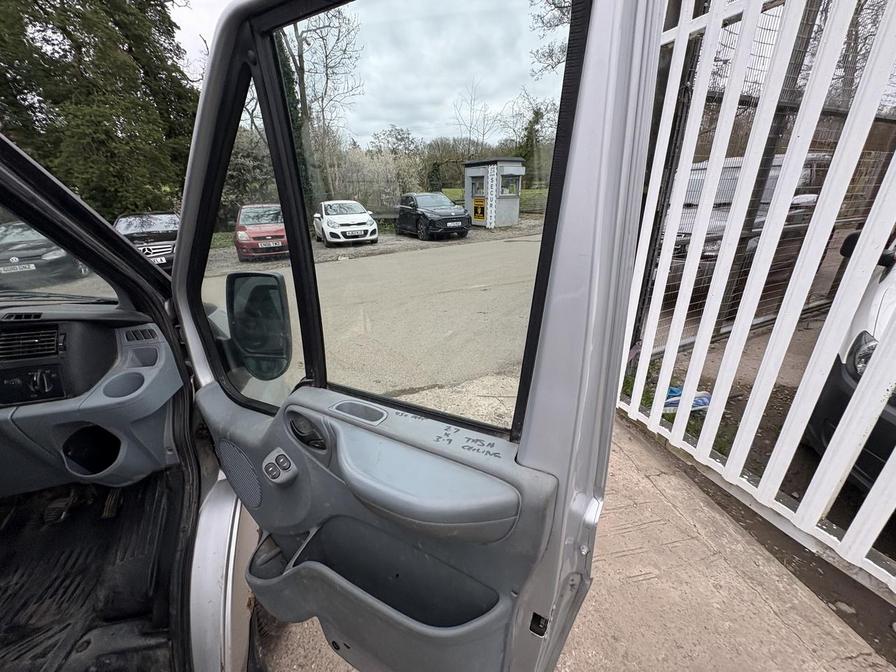 2010 Ford Transit – Model: Transit 85 T260 MWB FWD – EX10VDV