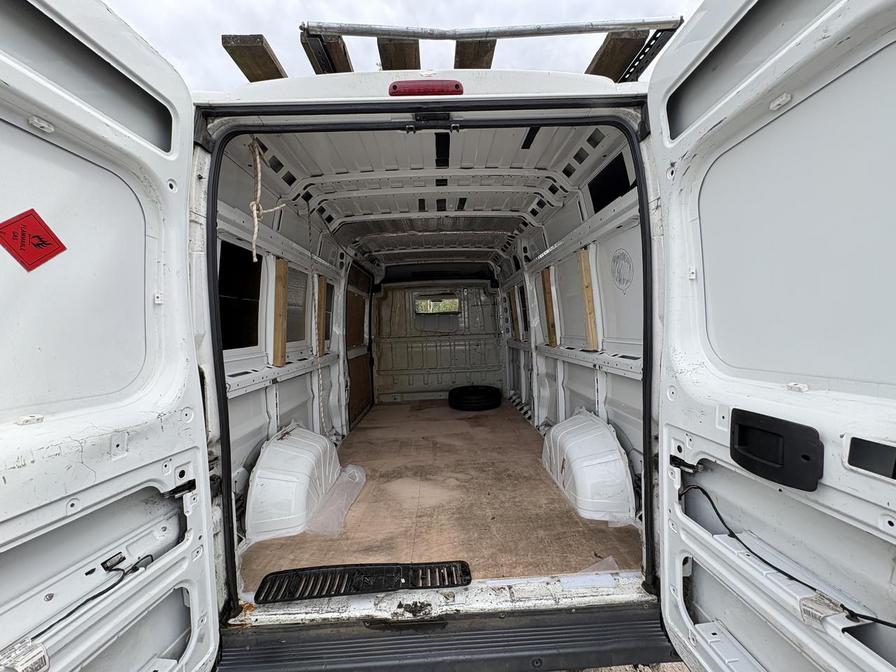 2017 Citroen Relay – Model: Relay 35 L3H2 Enterprise Blue HDi – NL17UMG