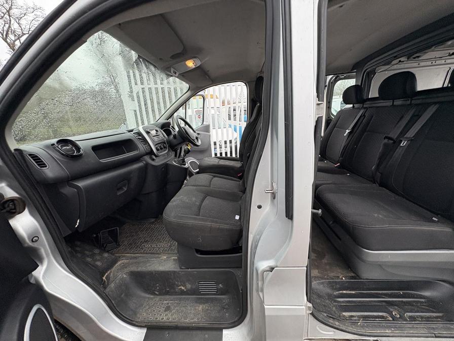 2015 Vauxhall Vivaro – Model: Vivaro  2900 Sportive CDTi – YP15JLU