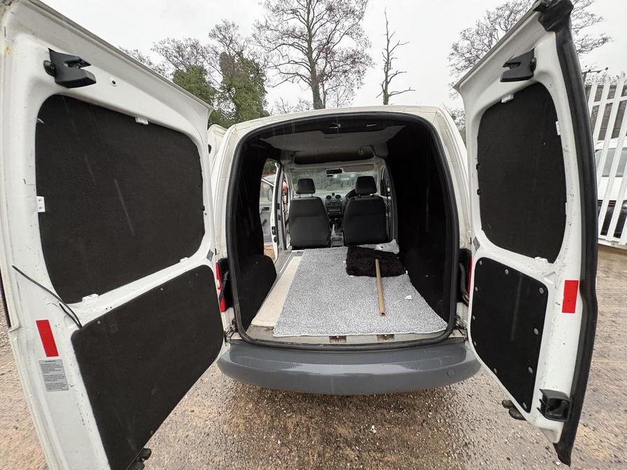 2010 Volkswagen Caddy – Model: Caddy C20 TDI 104 – PL10NSN