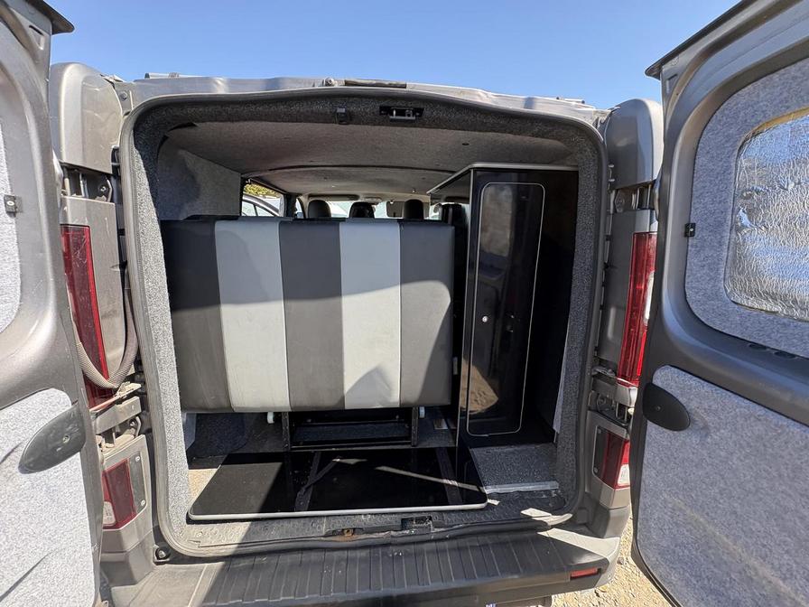 2017 Renault Trafic – Model: Trafic SL27 Sport Nav dCi – YE17ZKV