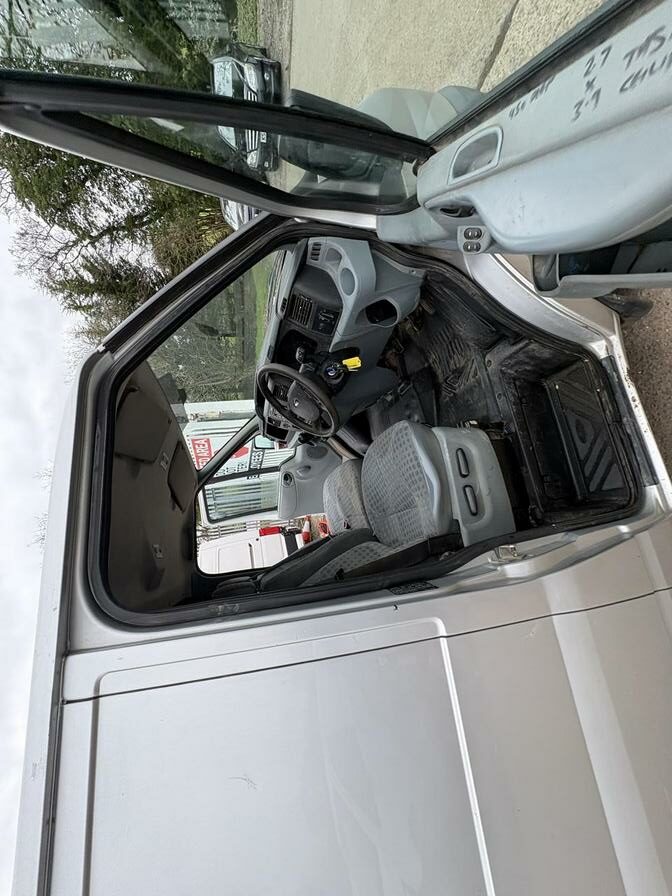 2010 Ford Transit – Model: Transit 85 T260 MWB FWD – EX10VDV