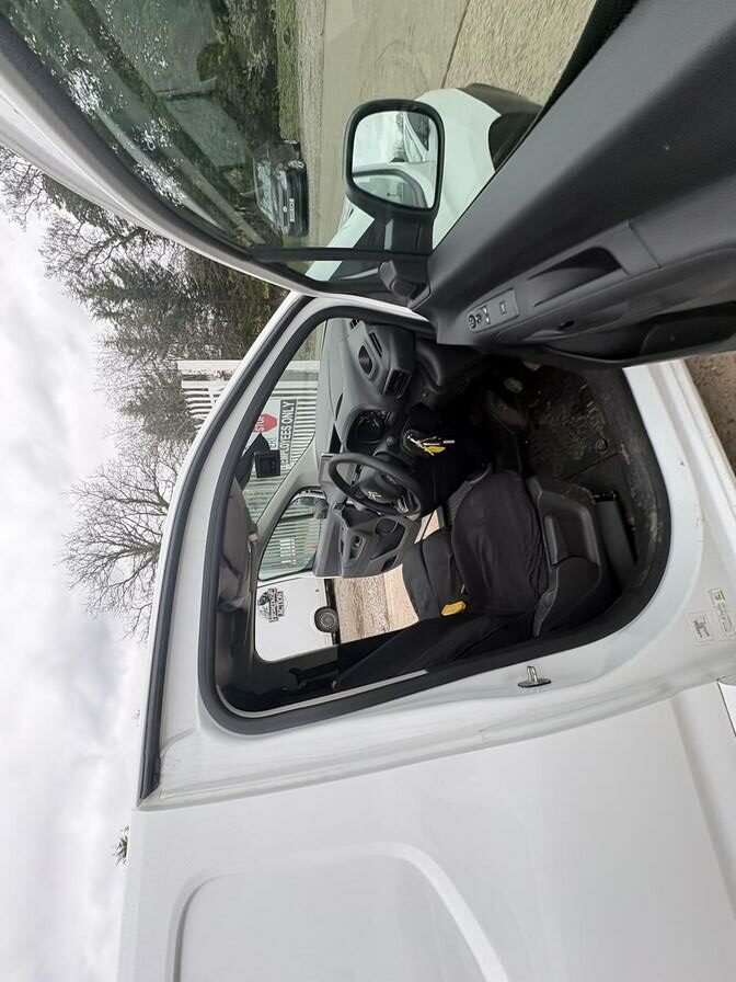 2022 Citroen Berlingo – Model: Berlingo 1000 Driver Professional Blue HDi – MD71YHM