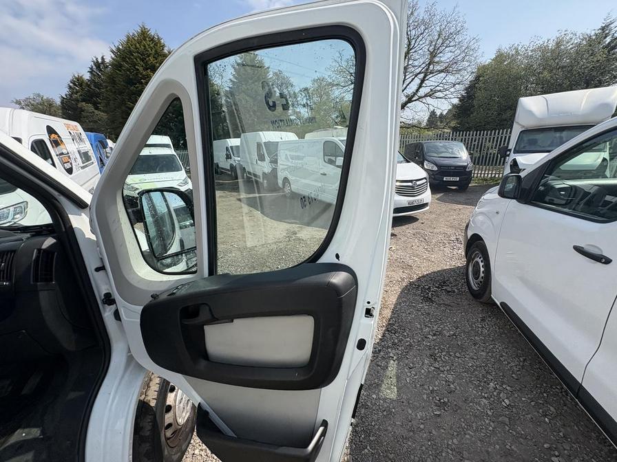 2019 Citroen Relay – Model: Relay 35 L2H2 Enterprise Blue HDi – SG19WXM