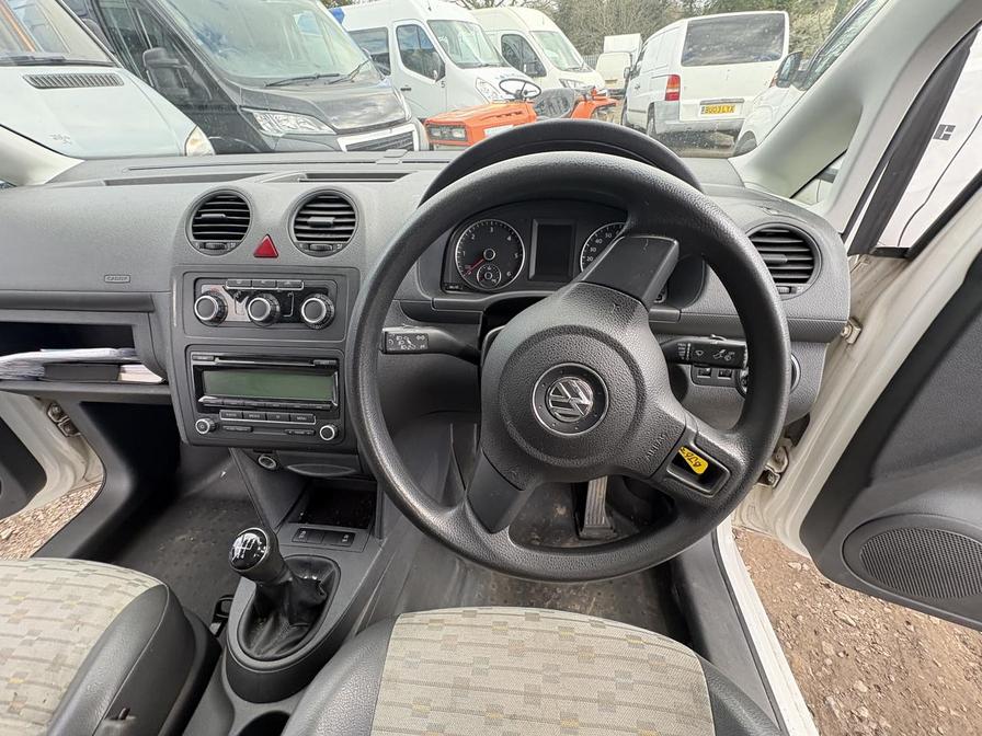 2014 Volkswagen Caddy MaxI – Model: Caddy Maxi C20 Startline TDI BlueMotion Technology – BJ63XKT