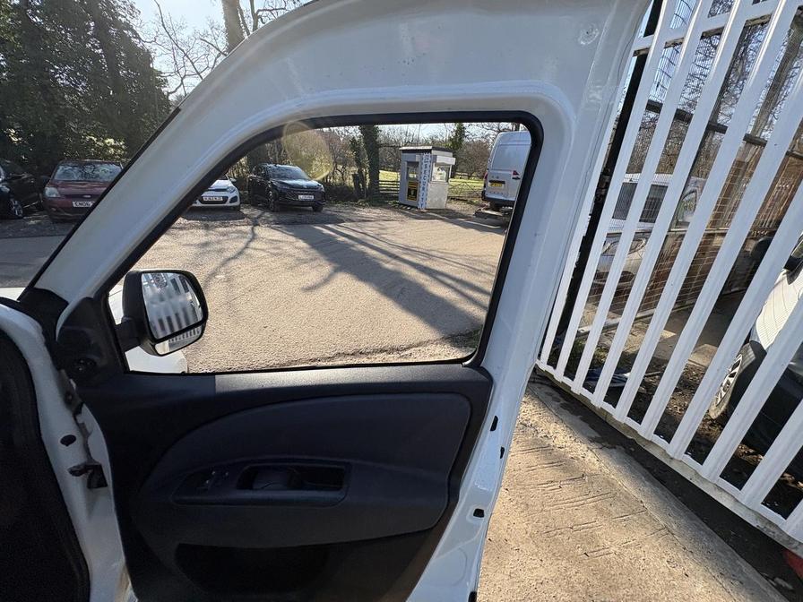 2021 Fiat Doblo Cargo – Model: Doblo 16v Tecnico Maxi MultiJet II – CX21JOU