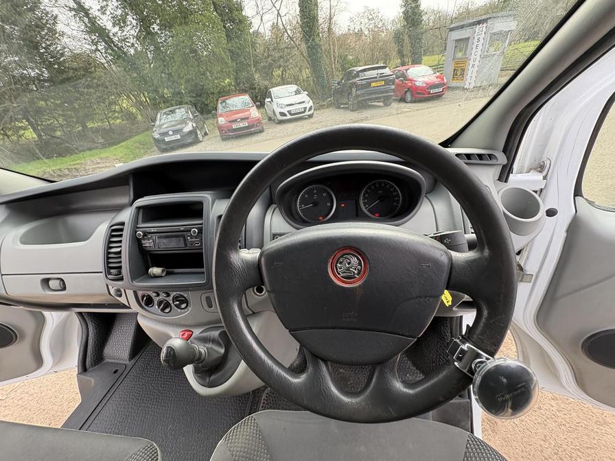 2013 Vauxhall Vivaro – Model: Vivaro 2900 CDTi SWB – FE13NBL
