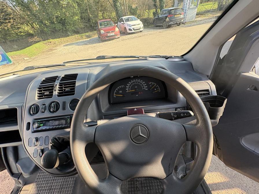 1999 Mercedes-Benz Vito – Model: Vito 110 CDi Traveliner – V609JRL