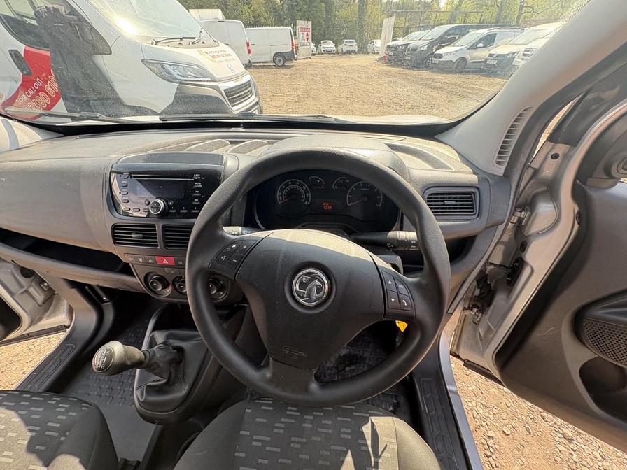 2018 Vauxhall Combo – Model: Combo 2300 CDTi S/S – BU18KPN