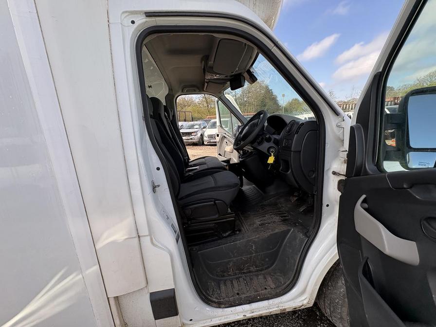 2015 Renault Master – Model: Master 165.35 C LWB – BX15JPY