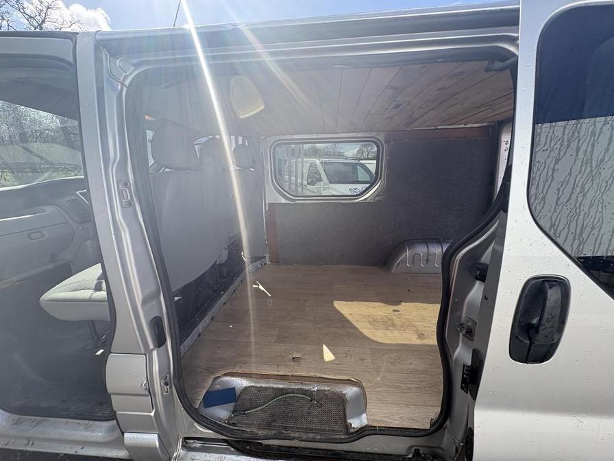 2014 Vauxhall Vivaro – Model: Vivaro 2700 Sportive CDTi – DP14TZX