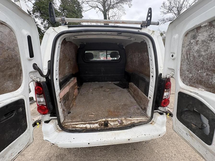 2016 Citroen Berlingo – Model: Berlingo 625 X Blue HDi – BL66KHM