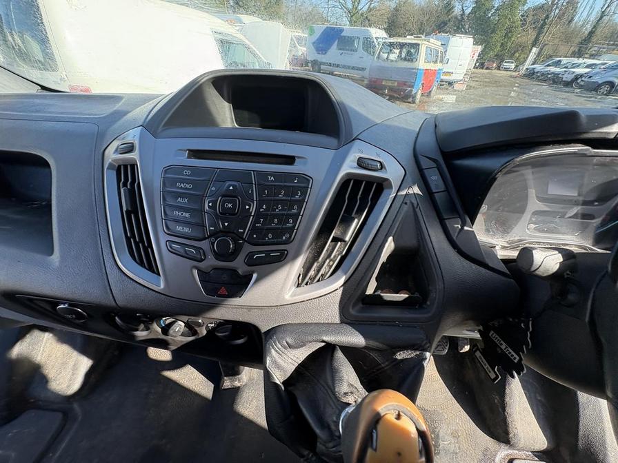 2015 Ford Transit Custom – Model: Transit Custom 290 Trend E-Tech – AF15NUM