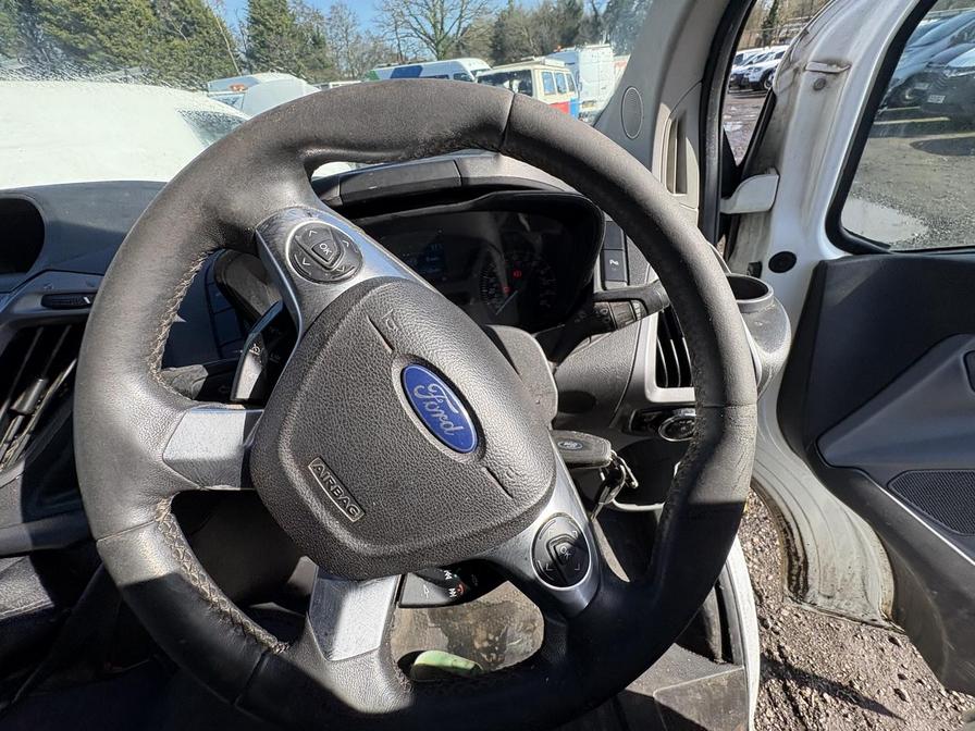 2015 Ford Transit Custom – Model: Transit Custom 290 Trend E-Tech – AF15NUM