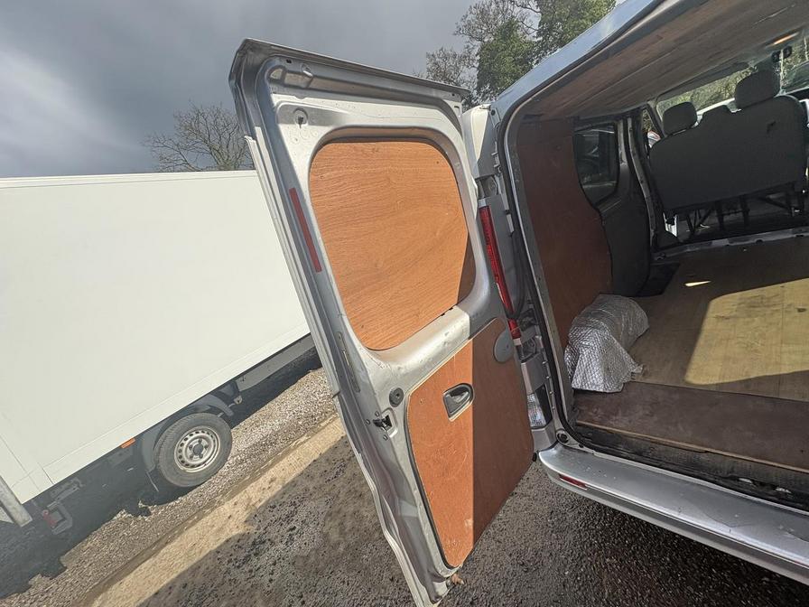 2014 Vauxhall Vivaro – Model: Vivaro 2700 Sportive CDTi – DP14TZX