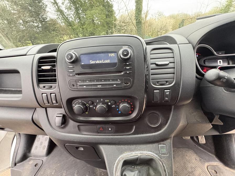 2017 Vauxhall Vivaro – Model: Vivaro  2900 Sportive CDTi – DN67TKU