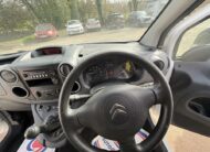 2017 Citroen Berlingo – Model: Berlingo 750 LX Blue HDi S/S – LC67VJJ