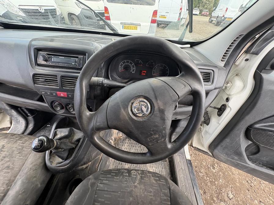 2018 Vauxhall Combo – Model: Combo 2300 CDTi – NL18EEF