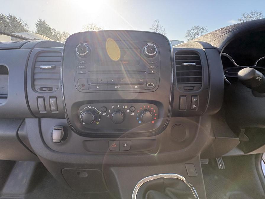 2019 Vauxhall Vivaro – Model: Vivaro  2900 Sportive CDTi – DV19YUR