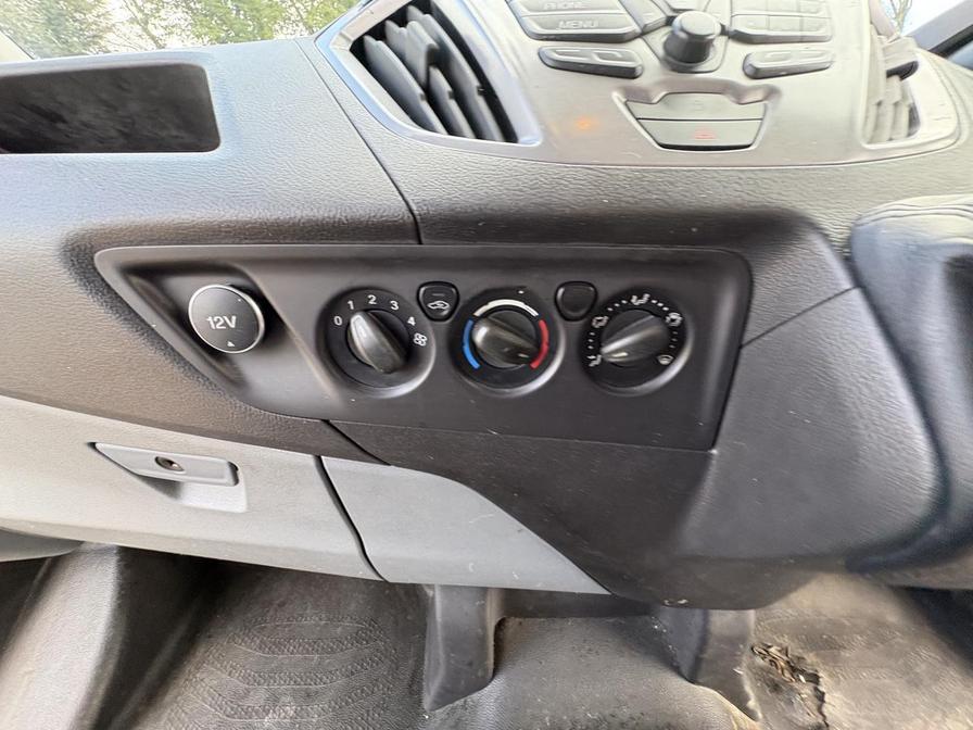 2016 Ford Transit Custom – Model: Transit Custom 270 Trend E-Tech – YM16VHD