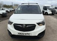 2022 Vauxhall Combo – Model: Combo 2300 Dynamic TD – KN22KTC